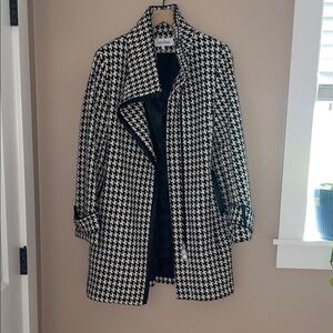 Calvin Klein Women's Houndstooth Trench Coat
